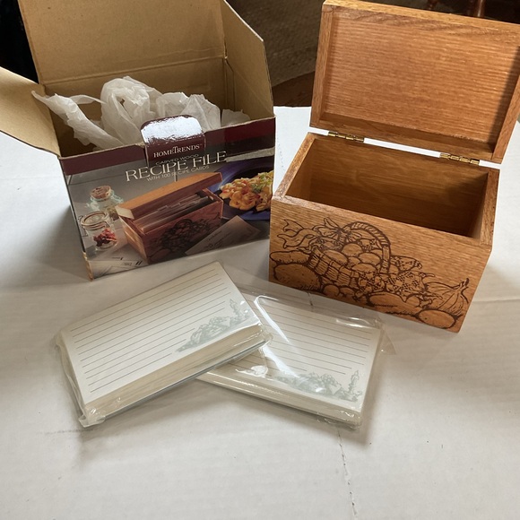 hometrends Other - New in Box Vintage Recipe Box
